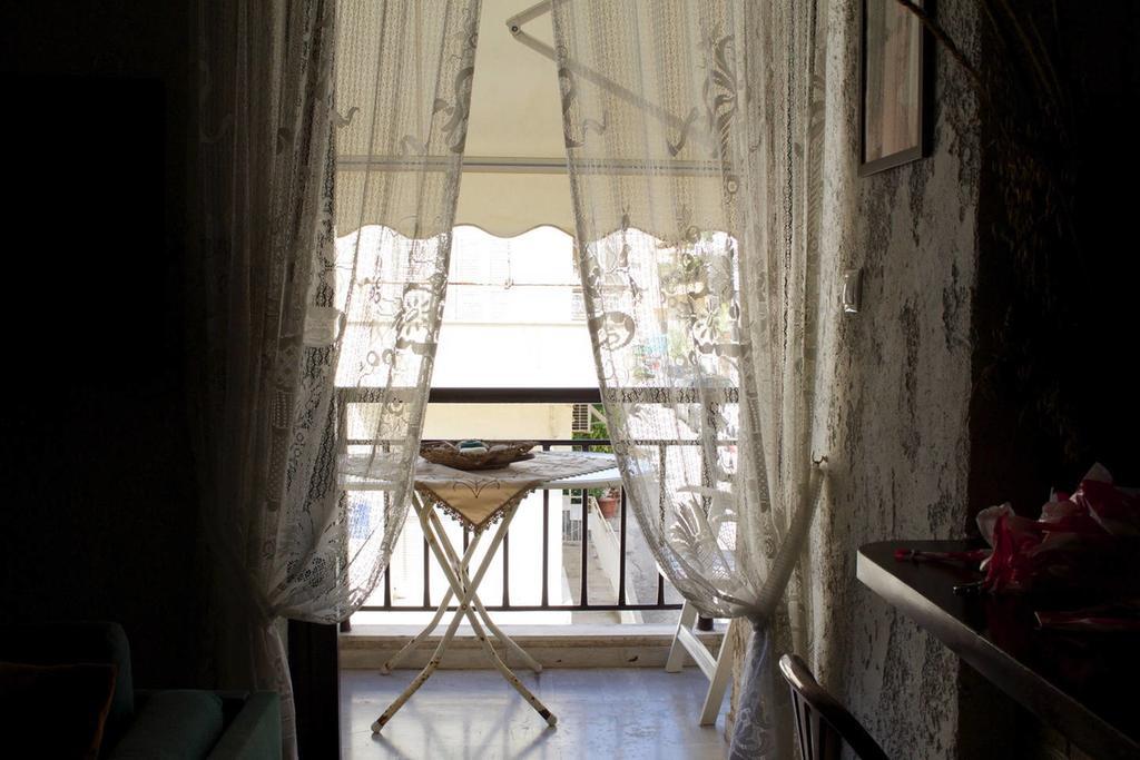 The Rustic Hug Apartment Athens Exterior photo